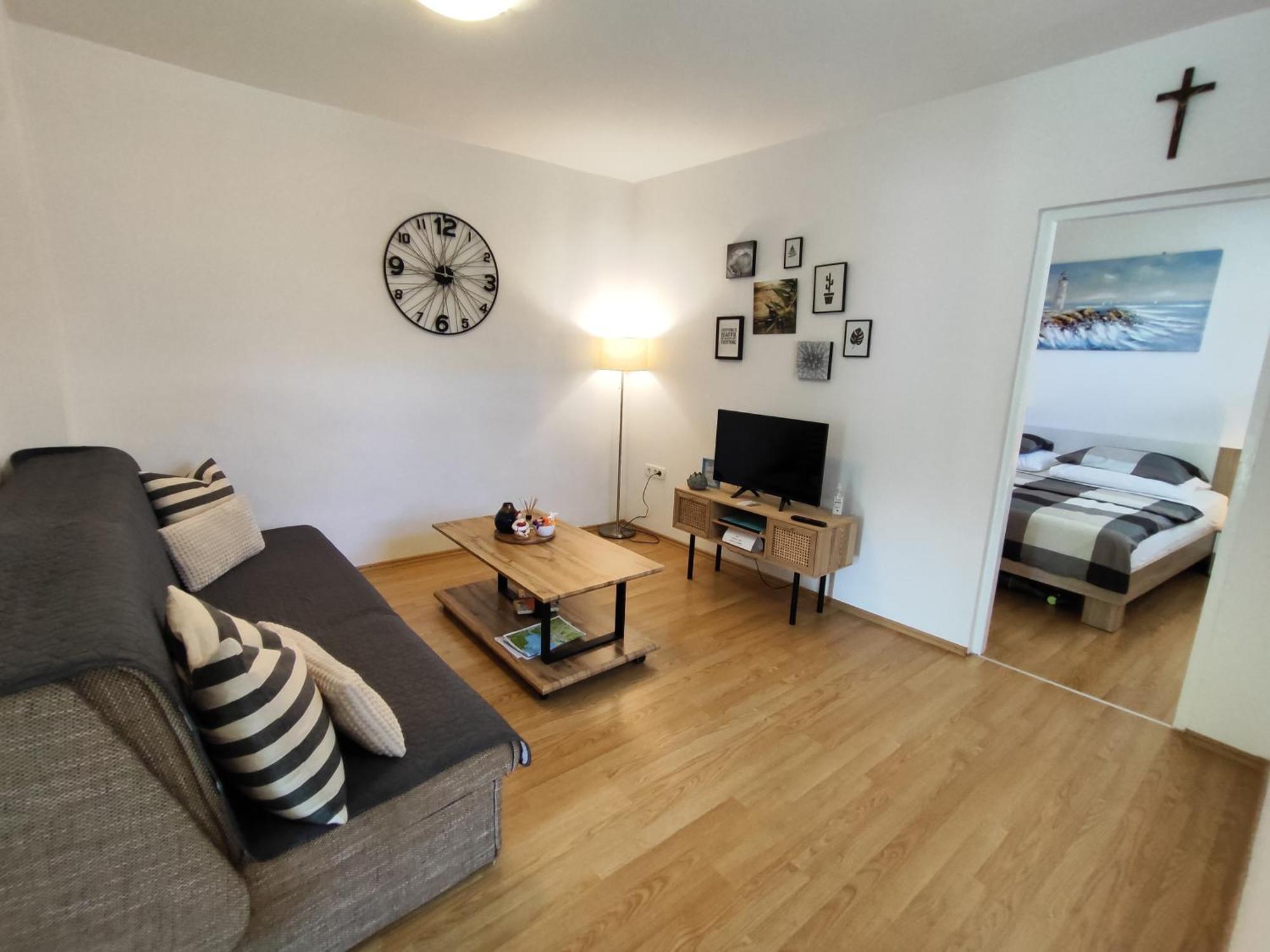 Apartments Pavao 1402 Pula Bagian luar foto
