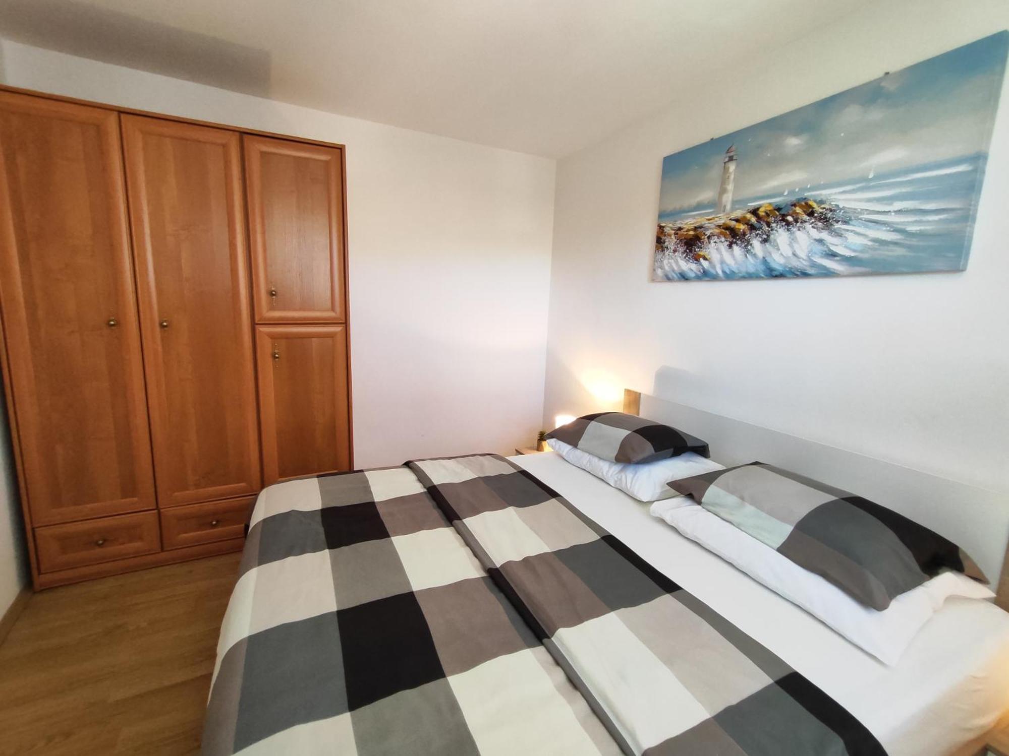 Apartments Pavao 1402 Pula Bagian luar foto